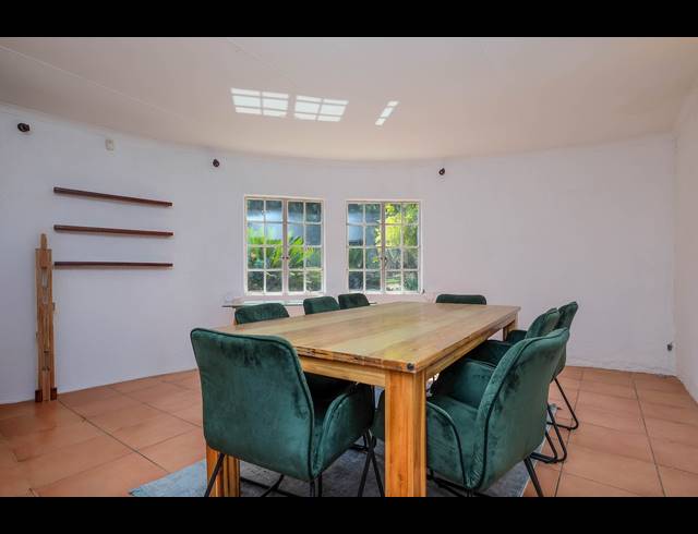 3 BEDROOM HOUSE TO LET IN CHARTWELL